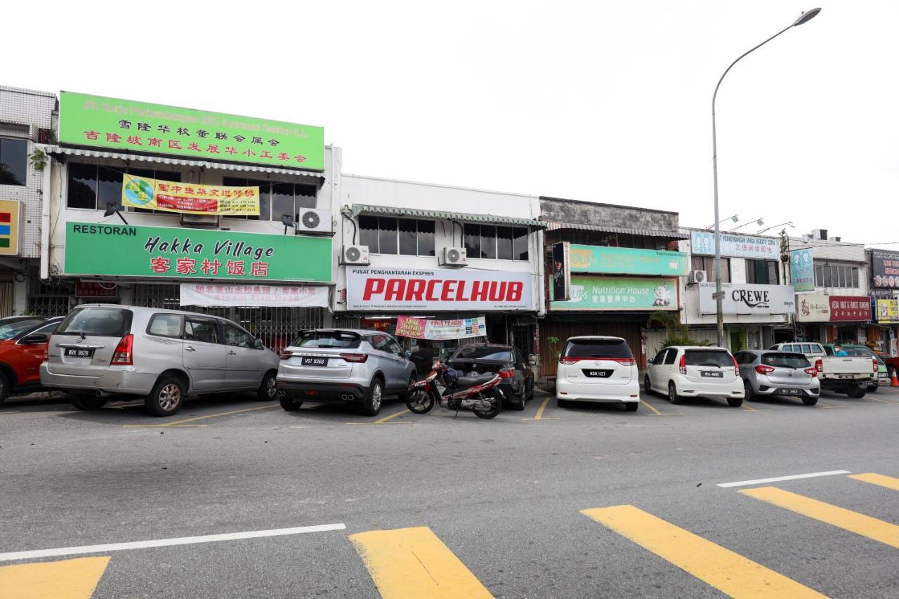 Cozy Homestay With Karaoke System & Pool Table Kuala Lumpur Zewnętrze zdjęcie